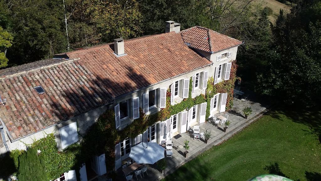 Chambres D'Hotes Domaine Du Hameau Baylesse Saint-Jean-d'Aigues-Vives Екстериор снимка