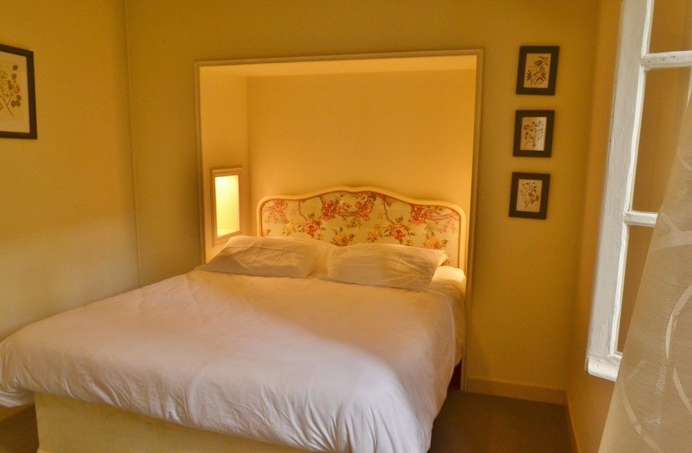 Chambres D'Hotes Domaine Du Hameau Baylesse Saint-Jean-d'Aigues-Vives Екстериор снимка