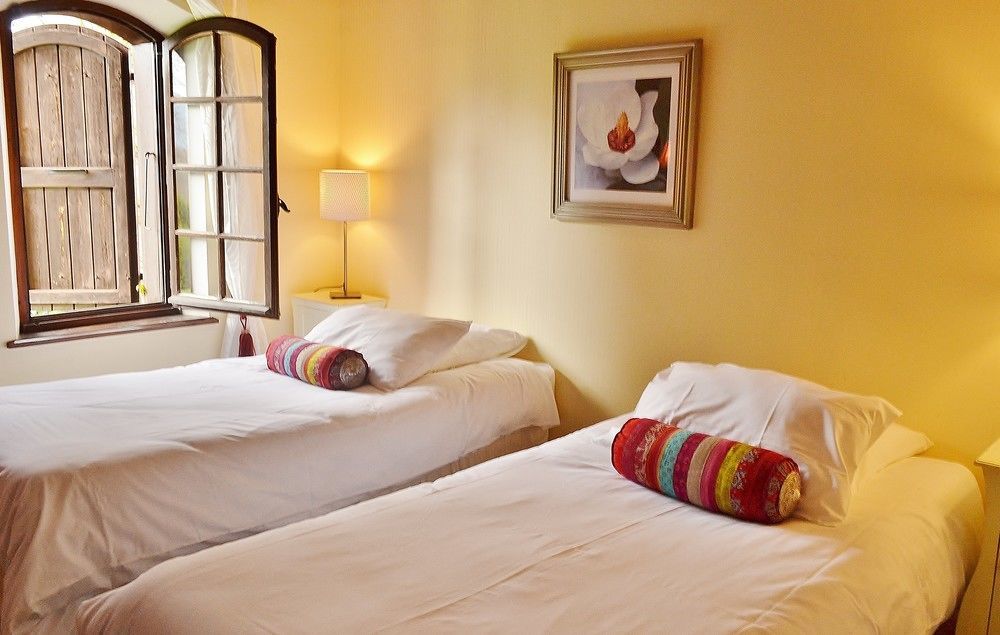 Chambres D'Hotes Domaine Du Hameau Baylesse Saint-Jean-d'Aigues-Vives Екстериор снимка