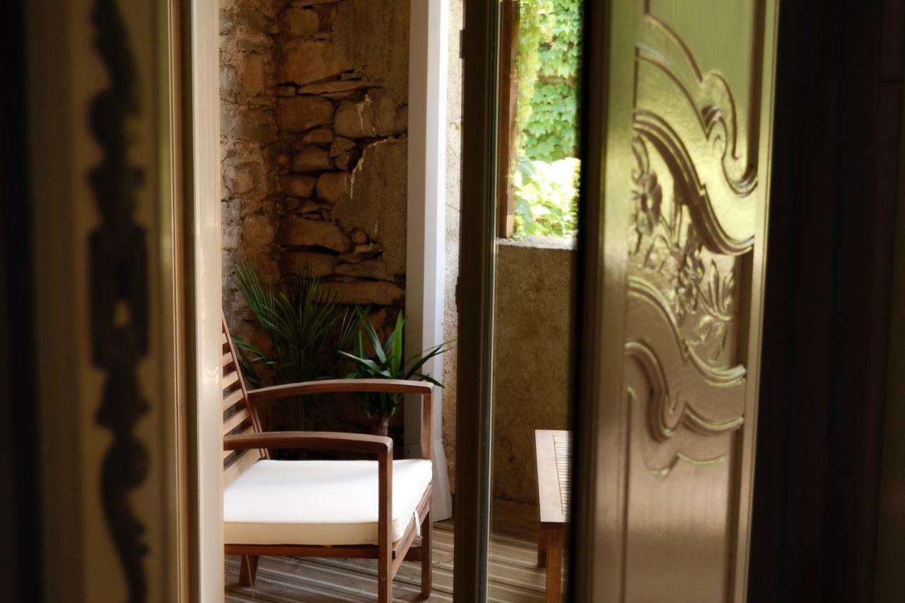 Chambres D'Hotes Domaine Du Hameau Baylesse Saint-Jean-d'Aigues-Vives Екстериор снимка