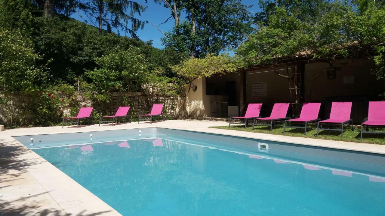 Chambres D'Hotes Domaine Du Hameau Baylesse Saint-Jean-d'Aigues-Vives Екстериор снимка